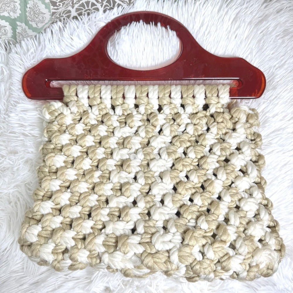 Vintage Macrame Purse Handbag‎ Beige Cream Knotted Plastic Handle Retro Bag